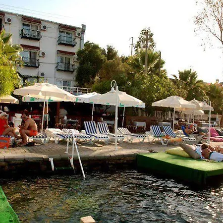 Otel Akyali 4*